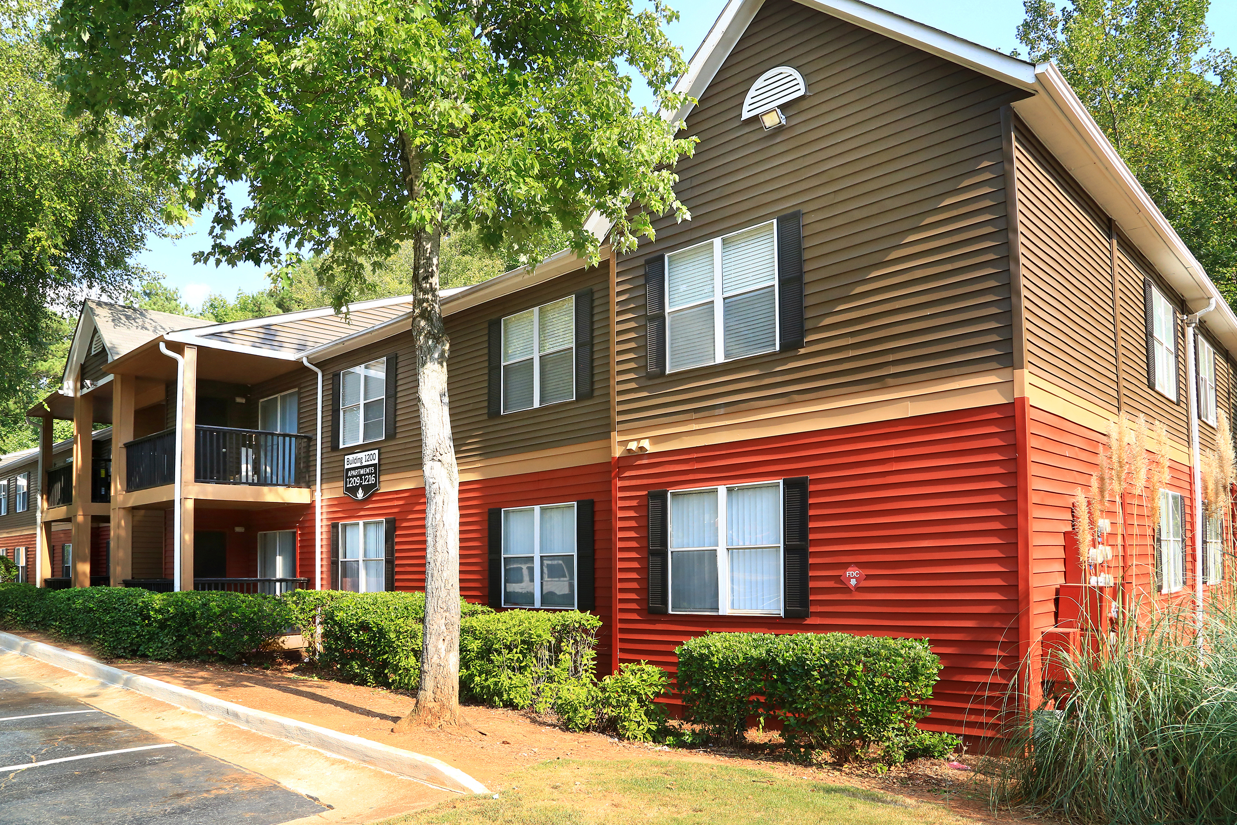 Meridian Pointe The Multifamily Advisory Group at Cushman & Wakefield